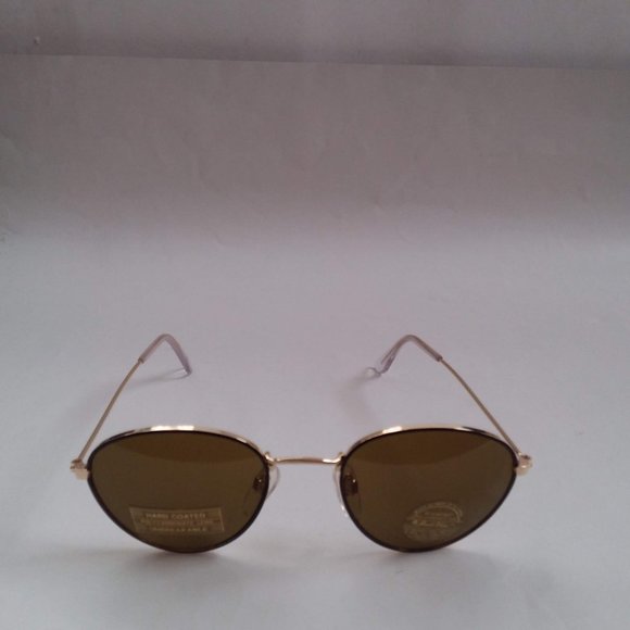 NWT True Vintage 90\'s classic eggshape retro fashion eagle \